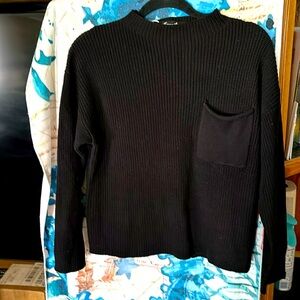 Beautiful black knit sweater ladies size small
